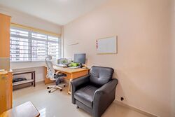 Blk 285A Toh Guan Road (Jurong East), HDB Executive #451799141
